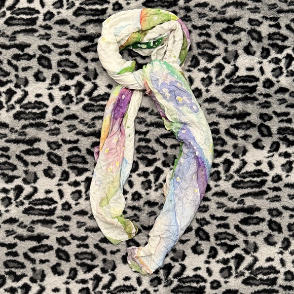 Captivating Abstract Watercolor Scarf - Picture 3 of 4